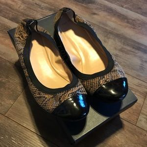 Cole Haan Deltona Gore Round Toe Ballet Flats 10B